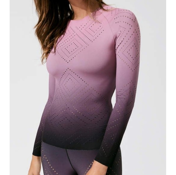 ultracor Tops - 🆕️ Ultracor Velocity argyle pixelate long Sleeve